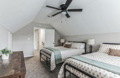 Charming Farmhouse Retreat in Madison AL - Photo 29