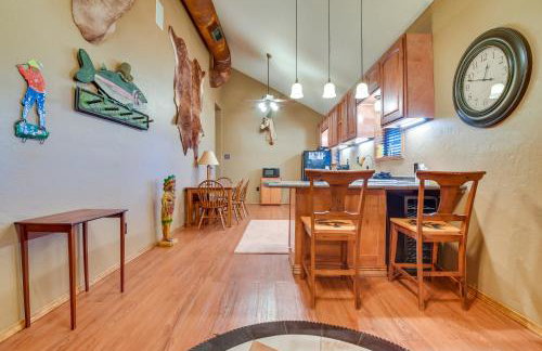 Cozy Strawn Cabin with Pool Access - Near Lake! - Foto 6