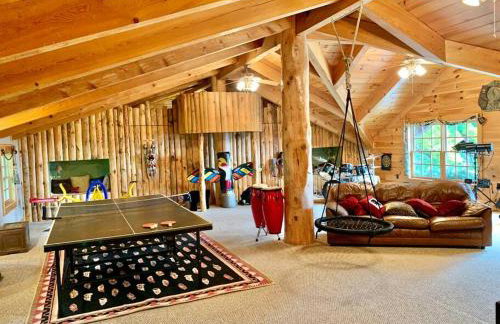 LUXURIOUS TN Mtn Lodge- Sleeps 22+, Hiking & Lake - Photo 29