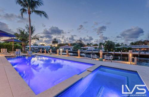 VillaBella Ultra LUXE 100ft Waterfront Villa 5Min2Beach - Foto 14