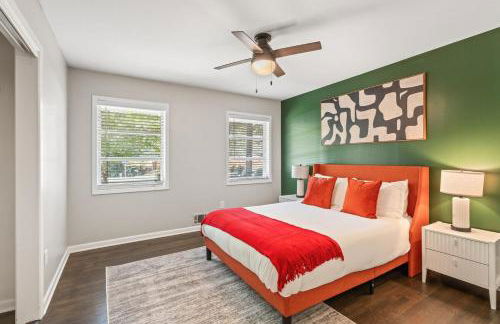 Large House Near Truist Field 15 mins to ATL and Six Flags - Foto 28