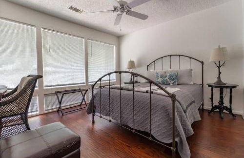 What-A-View HSV - Serene Lakeside Town Home - Foto 19