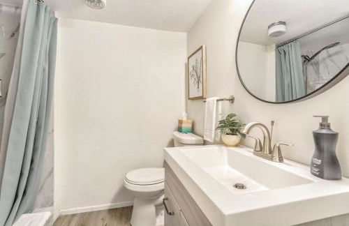 El Sereno Bungalow Pet-Friendly Ivywild Flat - Foto 15