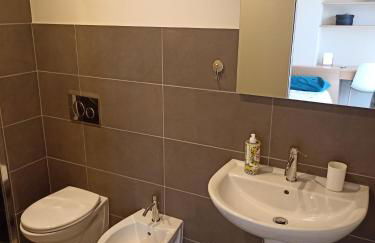 Trilocale in centro vicino al parco Monte Urpinu - Foto 10