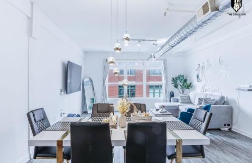 The Stallion - Photo 46