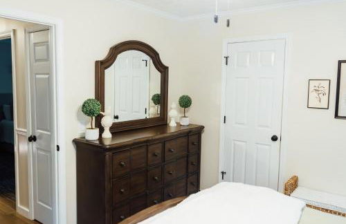 Dahlonega Escape, Wineries, Game Room, Hiking - Photo 28