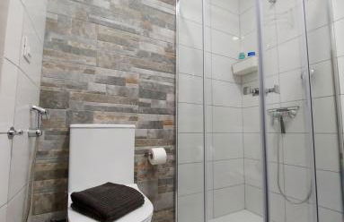 Private Sunny Terrace Studio - Secure Bike or Board Lockup - Foto 10