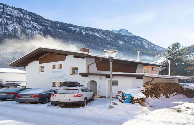 Large Holiday Home With Garden and Balcony in Otztal - Foto 23