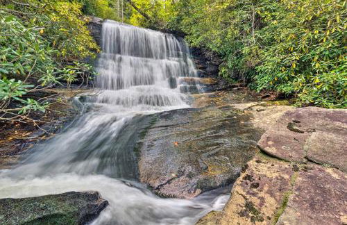 Quaint Mtn Cabin Tiny Living Near Big Adventure - Foto 4