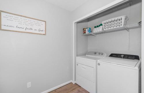 FIFA '26 World Cup Getaway with 7 people hot tub - Dallas Area - Foto 11