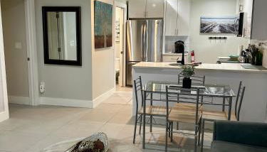 Close to everything! Perfect basecamp for WPB - Foto 3