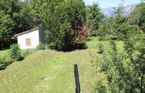 Maison de charme calme entourée de montagne - Foto 23