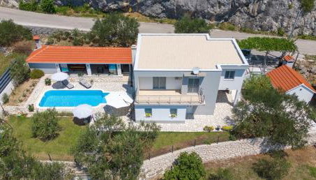 Villa Pasika with private 31m2 pool, summer kitchen with BBQ, 4 bedrooms - Foto 5