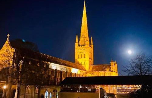 Norwich City Large Modern Home - Foto 27