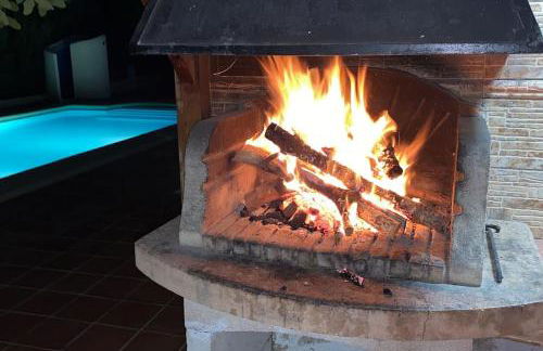 Agradable Villa con piscina y vistas al mar - Photo 22