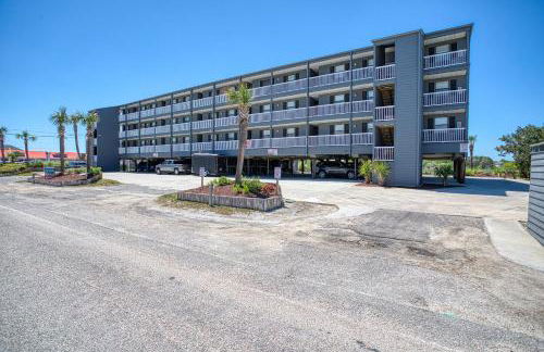 Bella Vista: Marshfront Condo 1 Block To The Beach. Pool & Hot Tub-1st Floor - Photo 18