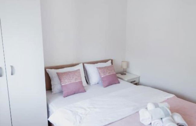 Modern Apartment With Terrace in Herceg Novi - Photo 5