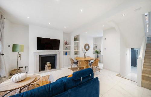 New stylish 3-Bed Pimlico House near Big Ben - Photo 4