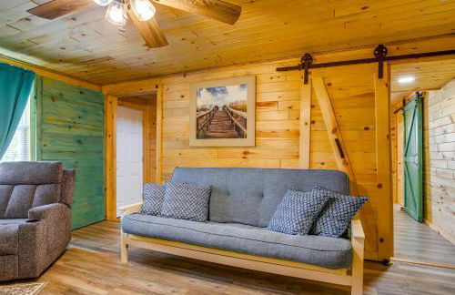 Maryland Retreat Walk to Bay, Beach and Boat Ramp! - Foto 10