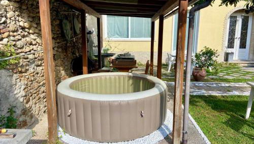 Villa Marcellina - Piazza San Giovanni, Giardino Privato, Jacuzzi e Barbecue - Foto 4, Garden, Garden view
