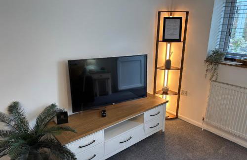 Cozy & Self Contained Garden Bungalow - Foto 11