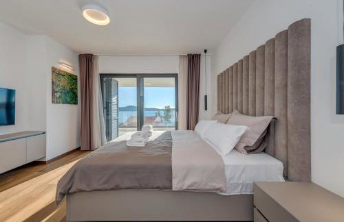 Sea Bliss Luxury Villa - Sevid - Photo 36