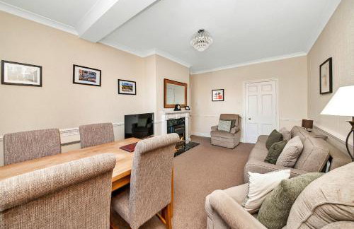 Finest Retreats - Kilburn Hall Apt - Photo 6