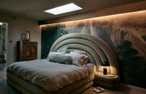 Cromer Luxury Palm Springs Bungalow with Pool Room - Photo 19