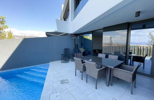 Casa Sonrisa-Ferienhaus mit eigenem Pool Urlaub für Familien und begeisterte Golfspieler - Photo 7