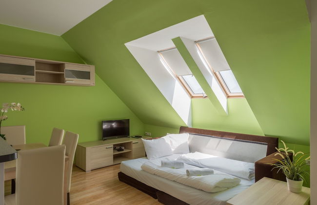 Corvin Plaza Apartments and Suites - Foto 5