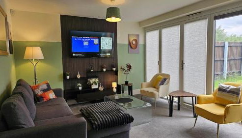 Modern Home with Garden, Corby - Foto 3