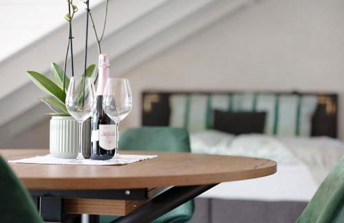 Dachgeschosswohnung in Hofolding - Foto 8