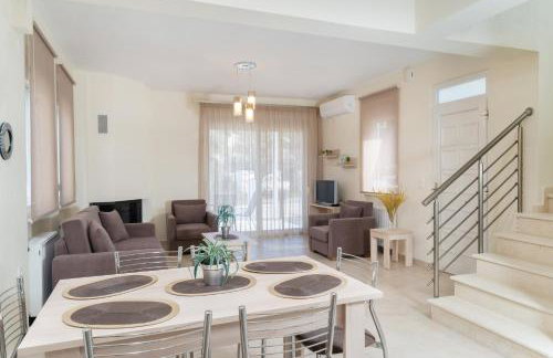 Nik-Ntin Villa Deluxe - Photo 16