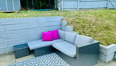 Woodingdean Contractor Pad - FREE Car & Van Parking - Foto 5, Garden