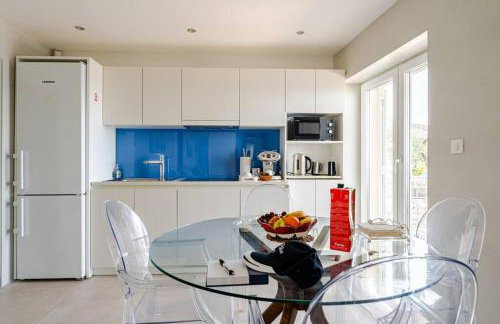 Blue Views Villa with Heated Pool and Jacuzzi - Photo 19