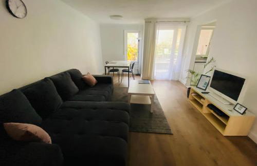 Exklusiv möblierte Wohnung in besten Lage - Foto 1