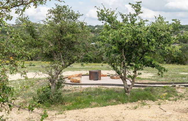 Willie In the Hill Country - Hacienda Amor - Foto 25