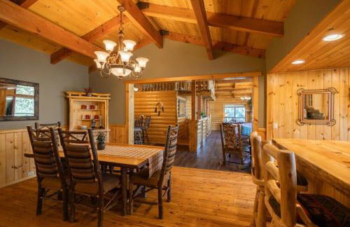Ultimate Lakeview Lodge and ON THE LAKE! with a Hot-Tub! - Foto 13