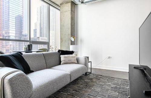 River N 1BR w Gym Pool nr L stop Beach CHI-361 - Foto 3