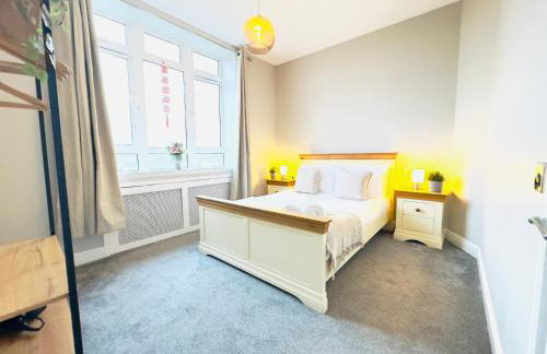 Top Floor Apartment with Castle Views - Foto 4