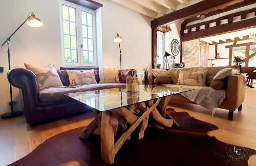 La Bretonnerie Luxury villa with pool & jacuzzi in a equestrian estate - Photo 49