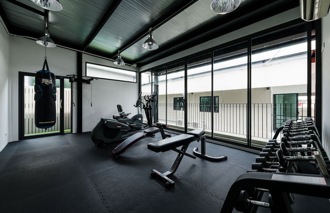 College Haus - Photo 26