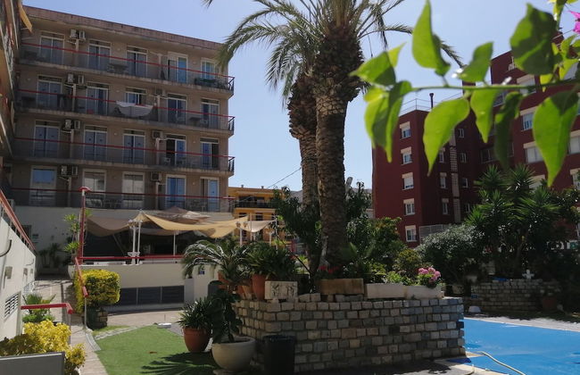 Apartaments Mar Blau - Photo 17