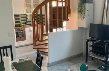 PAVILLON & Jardinet A 5 MN PARIS , 30 MN STADE de FRANCE au pied du RER B - Foto 16