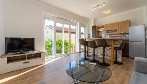 Stunning Apartment In Rtina With Wifi - Foto 4