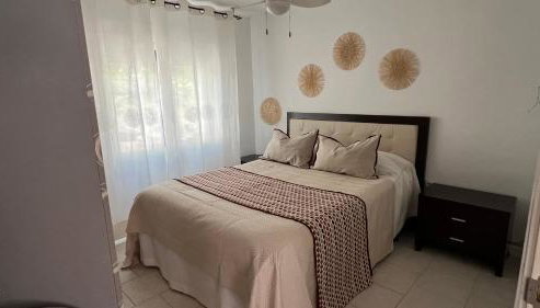 La Casita de Noe con vista al Pantano de San Juan - Foto 5
