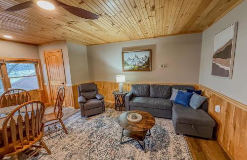 Modern Lakeview Escape - Foto 19