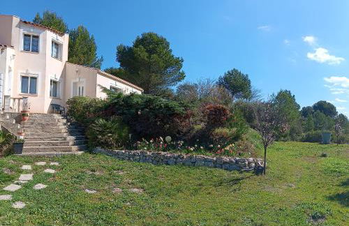 Maison provençale de charme - Photo 1