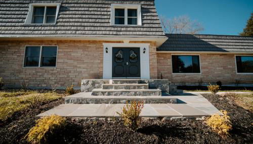 Spacious 5BR 3BA Free Parking Minutes to DC with Pool - Foto 2, Garden