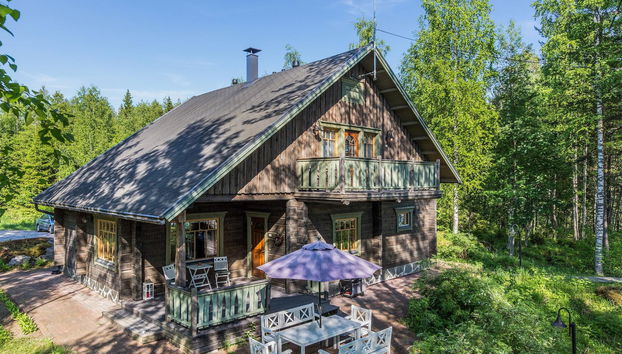 Koivuniemen rouva - Foto 3, Inside other